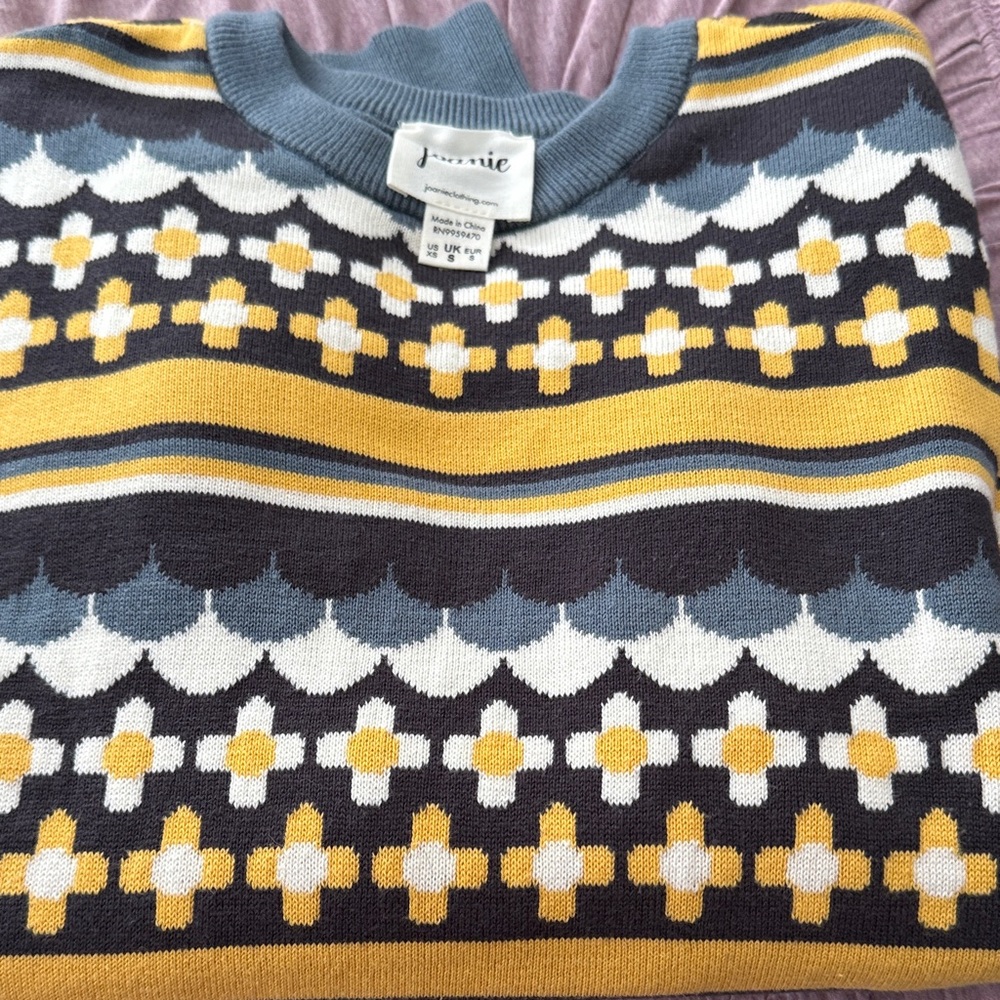 Joanie Women's Crewneck Sweater in Yellow and Gray-worn twice; 135 retail - Picture 7 of 7